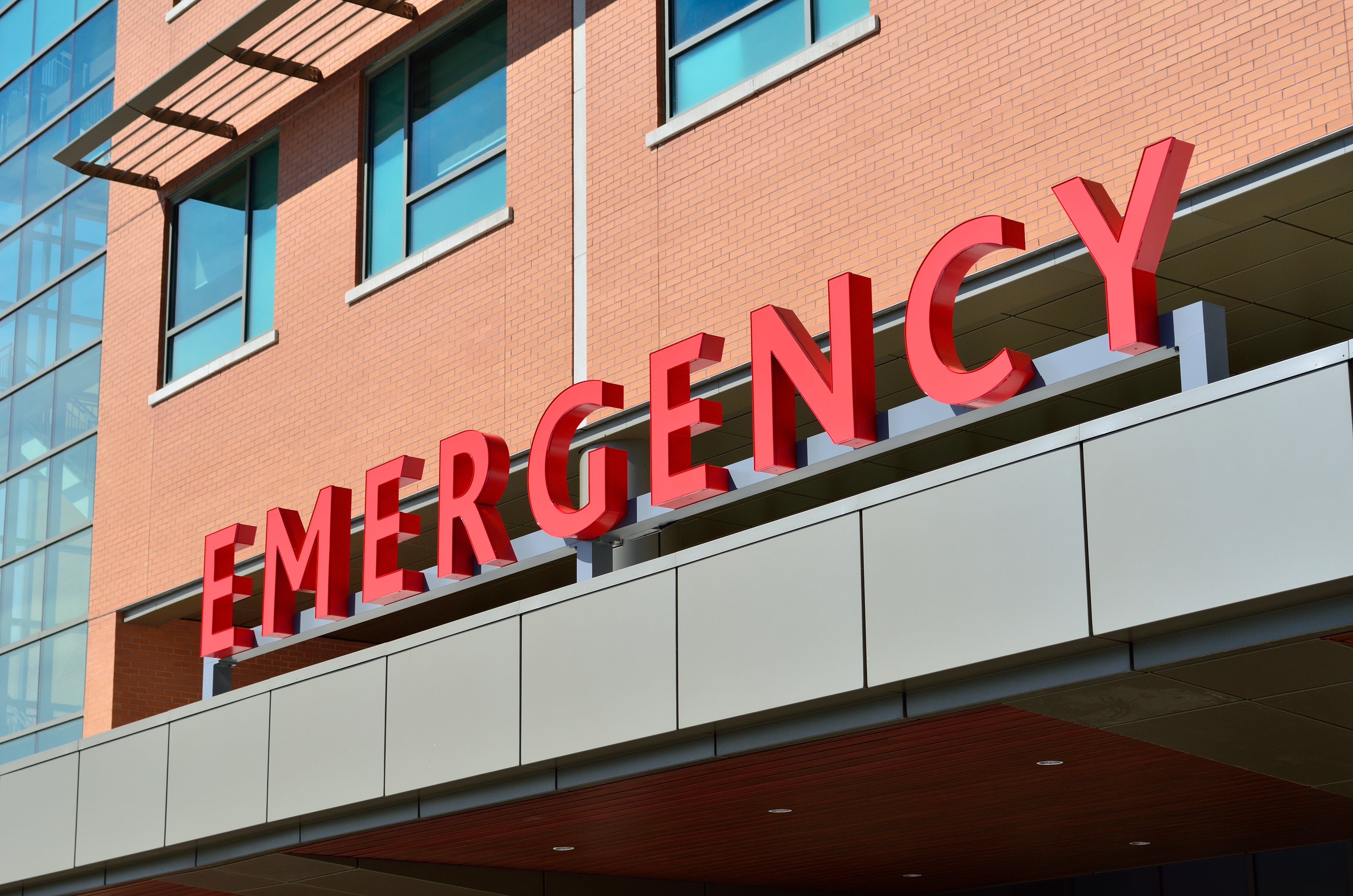 Emergency room sign on a hospital