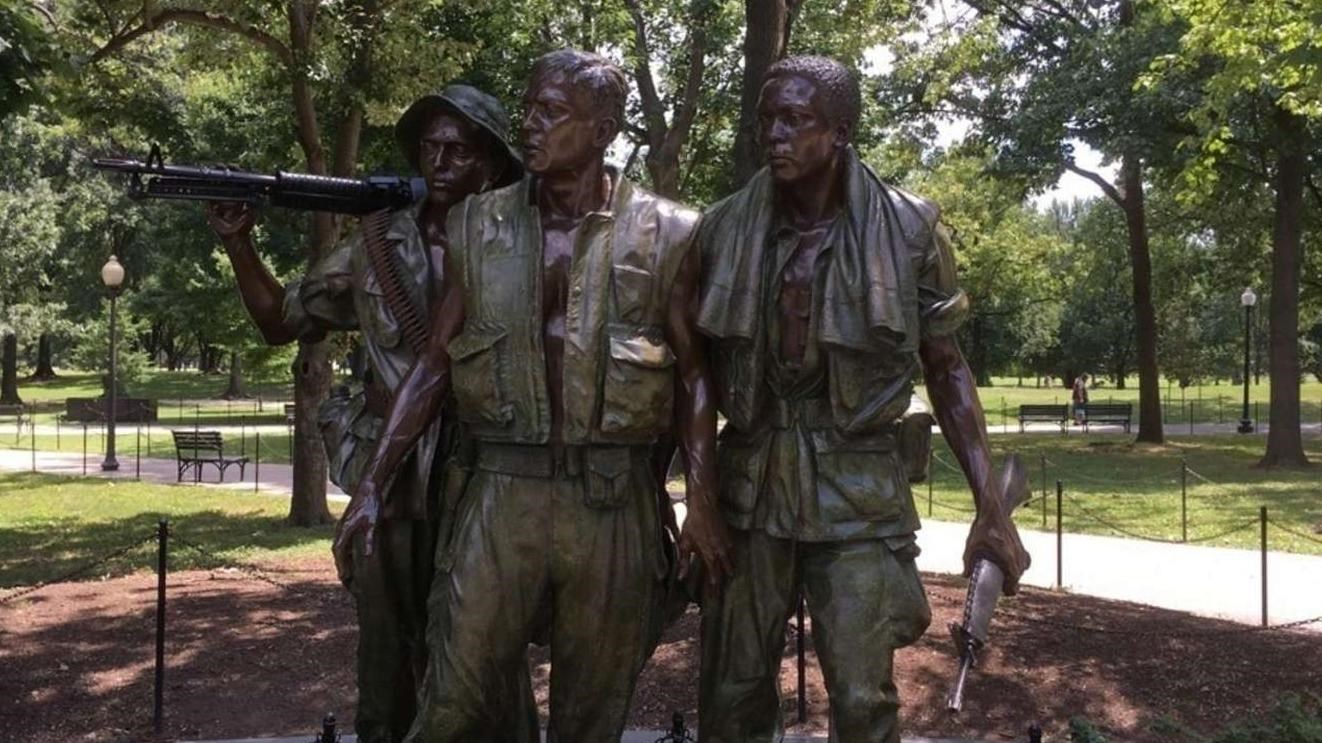 Vietnam Veterans Memorial Statue