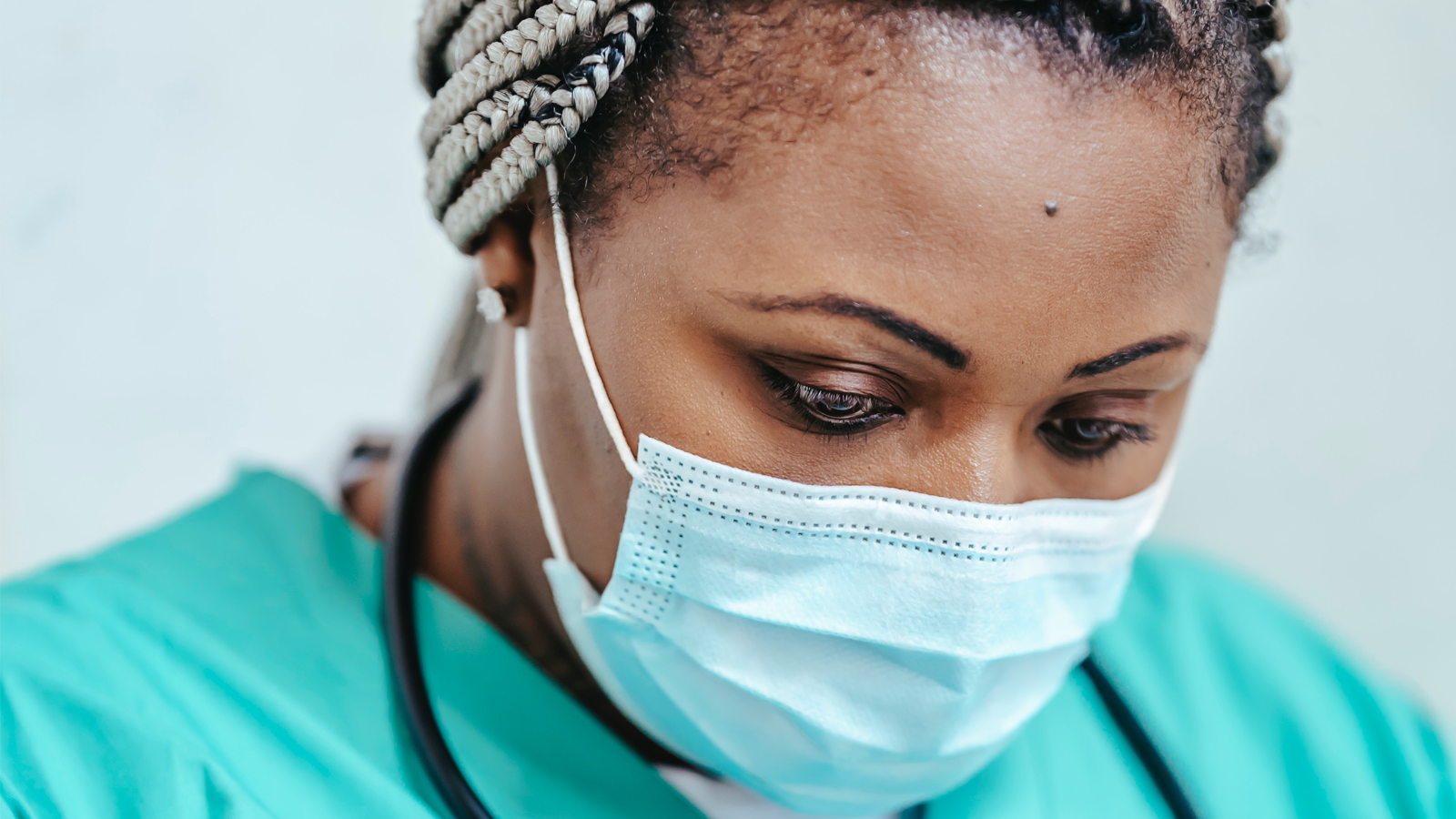 close up of a doctor wearing a mask