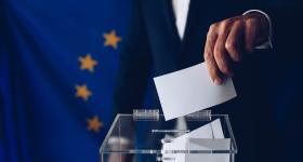 Man voting in EU election
